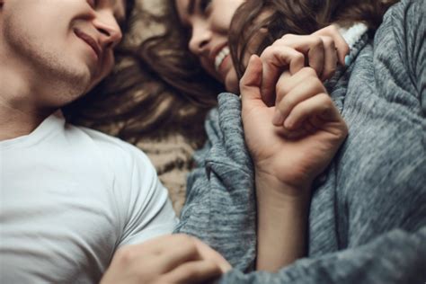 How To Cuddle The Benefits Of Cuddling And Snuggles
