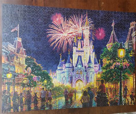 We Bought This Thomas Kinkade Wdw Jigsaw Puzzle 1000 Pieces A Couple
