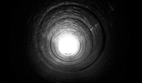 Tunnel Vision What You See Is Definitely Not The Entire Picture Visions Ap Art Picture
