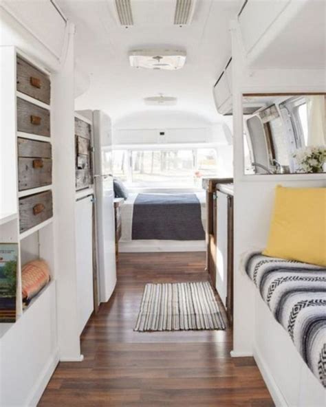 Awesome Rv Design Ideas That Looks Cool40 Zyhomy