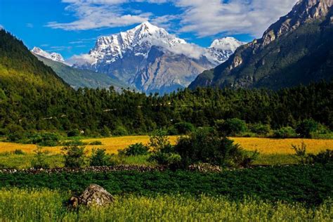 There Is A Deep And Long Ditch In The Himalaya Range