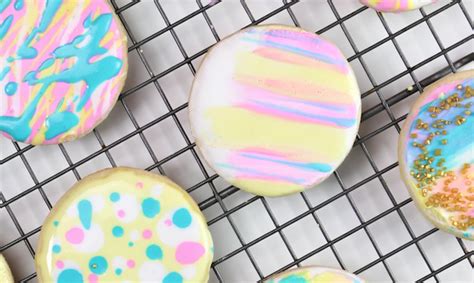 5 Ways To Decorate Cookies Without Piping Royal Icing Craftsy