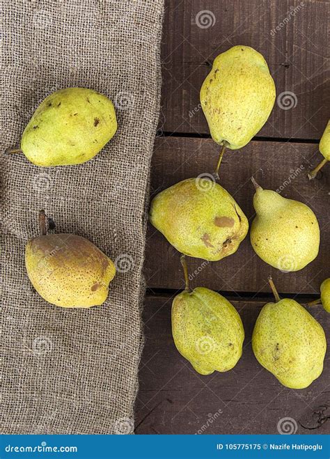 Winter Pear Pictures Natural And Organic Winter Pear Pictures Stock Image Image Of Eggmany