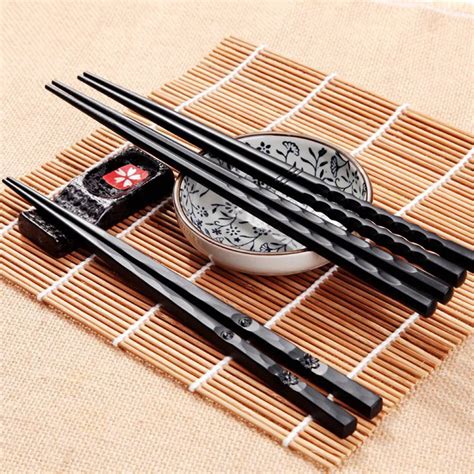 1 Pair High Quality Japanese Chopsticks Alloy Non Slip Sushi Chop Sticks Set Chinese T