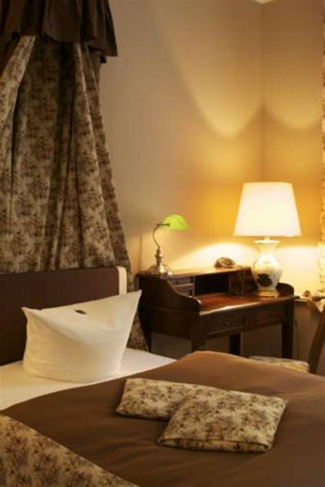 We did not find results for: Hotel Alte Galerie am Kudamm Hotel, Berlin, Germany - overview