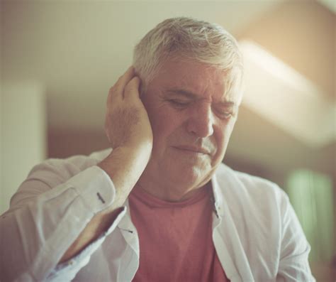 Terapia Com Laser Alternativa Para Tratamento De Zumbido Do Ouvido
