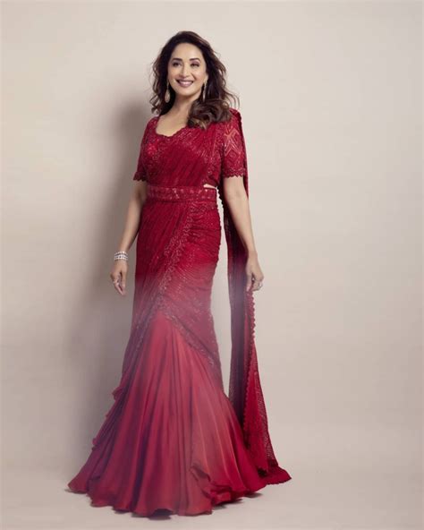 5 Stunning Ethnic Looks Of Madhuri Dixit Desiblitz