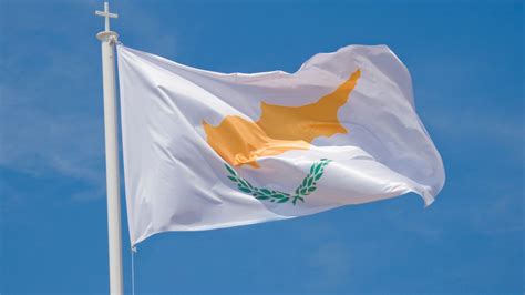 History And Facts Of Cyprus National Flag Cyprus Passion