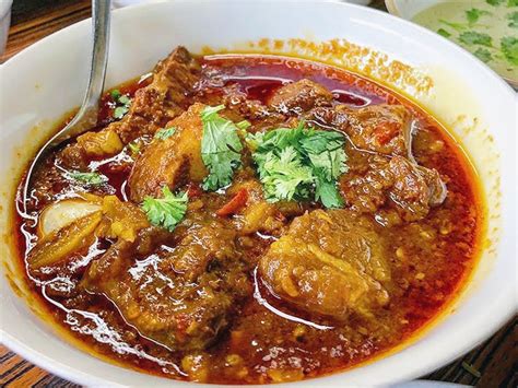 Read the rest of this entry ». おすすめのミャンマーグルメ7選【ミャンマー料理】 | TABINCHU LIFE