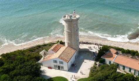 Vous rêvez d'un séjour en bord de mer dans un camping 4 étoiles à l'île de ré ? Highlights of France: Classic Charm & Gourmet Indulgence ...