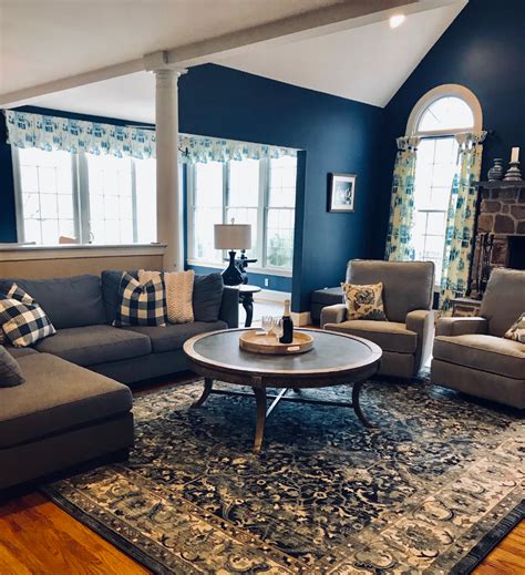 Whether you enjoy surrounding yourself with time honored traditional. Portfolio Archive - Decorating Den Interiors - Deborah ...
