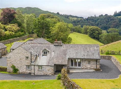 A 17th Century Farmhouse Perfectly Combining Old And New With Ample