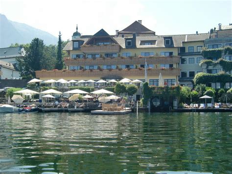 Bild Hotel Vom See Aus Zu Seehotel Das Traunsee In Traunkirchen
