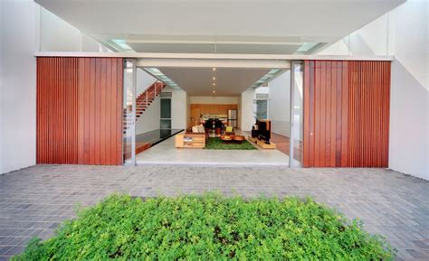 Narrow House Maximizes Space On Three Floors Idesignarch Interior