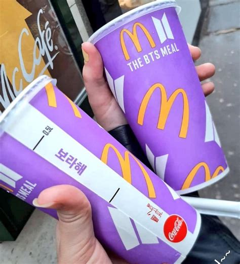 Some packaging varies depending on location, but some things remain the same. BTS McDonalds menüsü hazır! | KoreBu.com