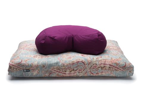 Plays relaxing music with an environmental touch. Your #1 Source for Meditation Blankets, Yoga Bolsters ...