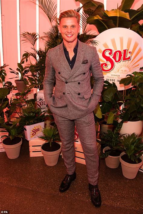 Breaking news and analysis on politics, business, world national news, entertainment more. Jeff Brazier puts on a brave face as he hides his ring ...