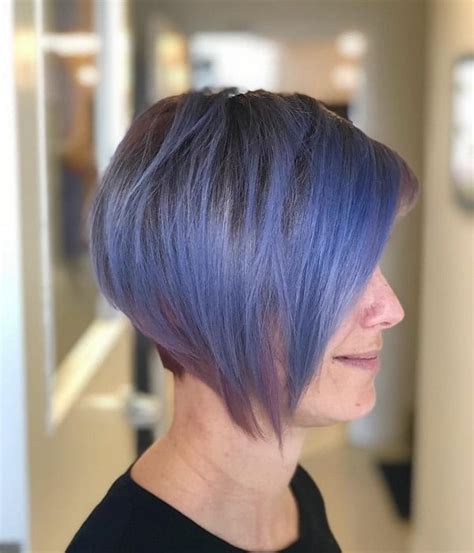 Keep your bangs in precisely defined strands to put your features update your short hairstyle with regular embellishments every month for a refreshing look. 16 New Asymmetrical Pixie Cuts for 2020 - HairstyleCamp