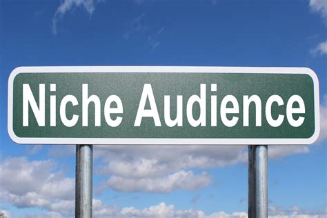 Niche Audience Free Of Charge Creative Commons Highway Sign Image