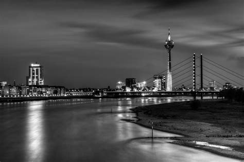 551 likes · 13 talking about this · 462 were here. skyline düsseldorf ] Foto & Bild | deutschland, europe ...
