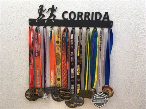 Sua indicação teve como motivo as suas nove medalhas conquistadas durante os jogos paraolímpicos de pequim. Porta Medalhas Corrida Para Parede - R$ 69,90 em Mercado Livre