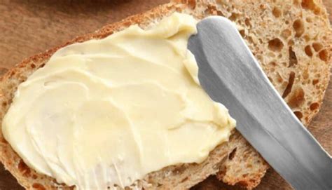 Manteiga caseira muito fácil com 2 ingredientes para fazer em casa