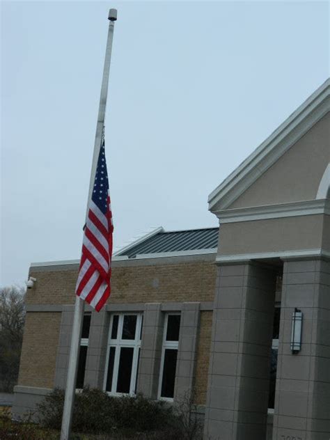 Fox Point Bayside Schools Consider Safety Measures In Wake Of Newtown