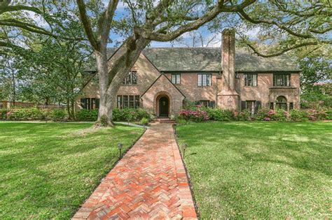 Peek Inside Unique Homes For Sale In Houstons Historic