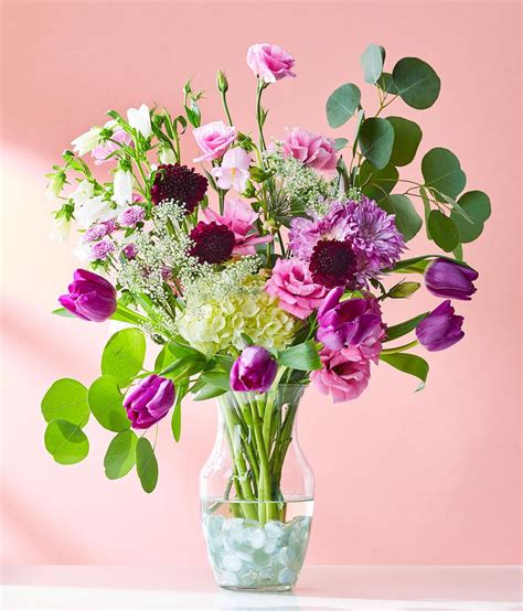 20 Classic Flower Arrangements For Stunning Bouquets At Home