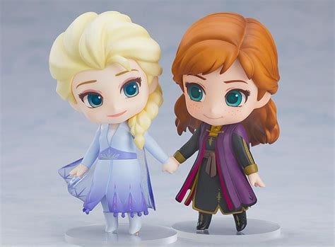 They embark on a quest to uncover the ancient origin of elsa's magical powers and to save their kingdom from an external elemental curse generated from the mythical enchanted forest. New Nendoroid Frozen 2 Elsa Blue Dress figure - YouLoveIt.com