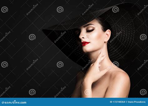 Woman Beauty Black Hat Elegant Fashion Model Glamour Retro Portrait