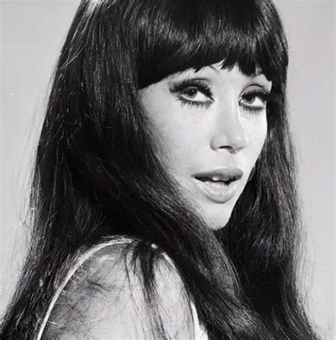 This is sos lo mas @moria_casan !!! by angel de brito on vimeo, the home for high quality videos and the people who love them. Moria Casán compartió imperdibles fotos de su pasado