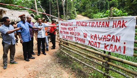 Akhir tahun lalu tumpuan beralih terhadap nasib orang asli di gua musang, kelantan selepas tindakan keras pihak berkuasa ke. Malaysia's Human Rights Violations That We Keep Ignoring | TRP