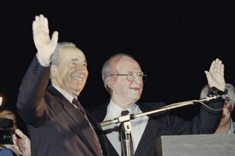 גוגל ואפל יספקו מידע על האיסוף והשימוש במידע האישי וואלה. ממשלת ישראל מודיעה בתדהמה. איפה הייתם כשרבין נרצח? - צומת ...