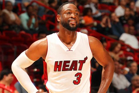 Dwyane Wade Thanks Heat Fans With Billboard Bikes With Police To Help