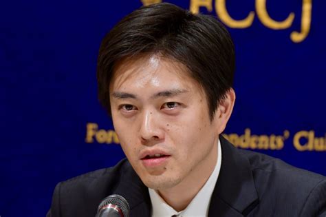 大阪府泉佐野市は16日、 東京五輪 の事前合宿で市内に滞在中の ウガンダ 選手団のうち、男子の重量挙げで出場予定だったジュリアス・ セチトレコ 選. 吉村大阪府知事、コロナ発生のウガンダ選手団への対応報告 ...