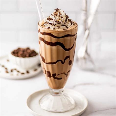 Prepara Un Auténtico Coffee Milkshake El Batido De Café Perfecto