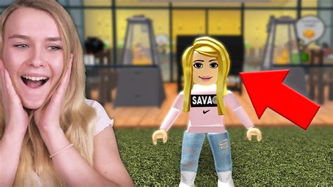 Her birthday, what she did before fame, her family life, fun trivia facts, popularity rankings, and more. MY OWN RESTAURANT! (Roblox Ep 3) - YouTube