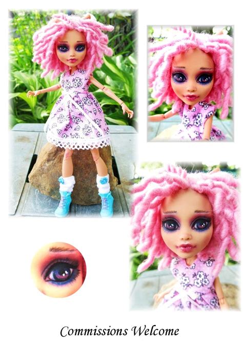 Custom Howleen With Faceup Custom Dreadlocks And Outfit Included