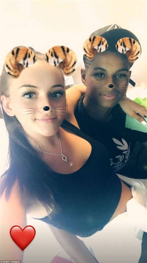 Rashford marcus girlfriend lucia loi team cup father mother left lockdown hero mel dwaine brothers match robert england far centre. England WAGs assemble to watch their partners take on ...