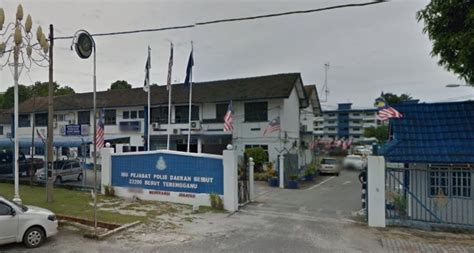 Four men, believed to be members of the civic gang, died in a shootout with the police in section 10, wangsa. Polis Terengganu siar 50 gambar penjenayah paling ...