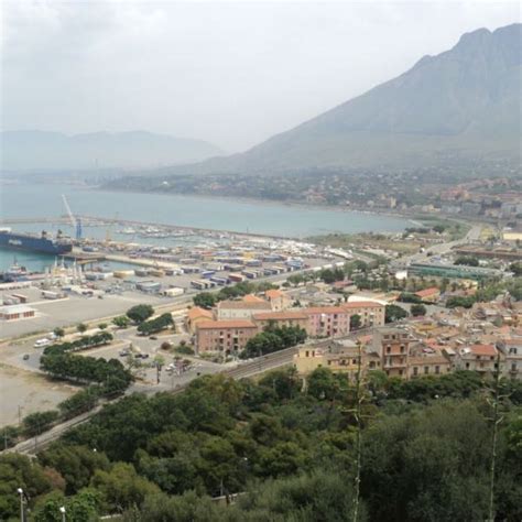 124,126 likes · 21 talking about this. Chiudono i supermercati "Spaccio alimentare" del gruppo ...