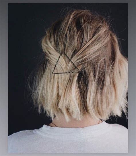 Short Hair Styles With Bobby Pins 2020 Hair Ideas And Haircuts For