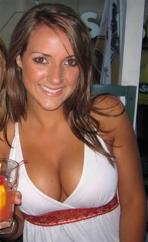 Hot Cleavage Justkinkybabes