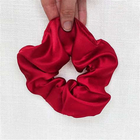 Pin By Malachi Berry On шелк Red Scrunchie Fabric Scrunchie Ponytail