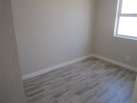 Check spelling or type a new query. Clean 2 Bedroom House to Rent in Sunningdale | Cape Town ...