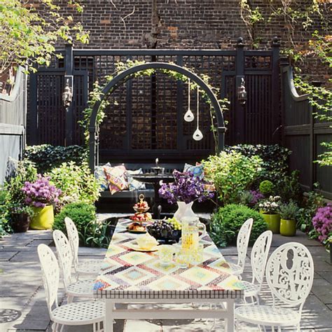 Enchanting Outdoor Dining Spaces Artisan Crafted Iron