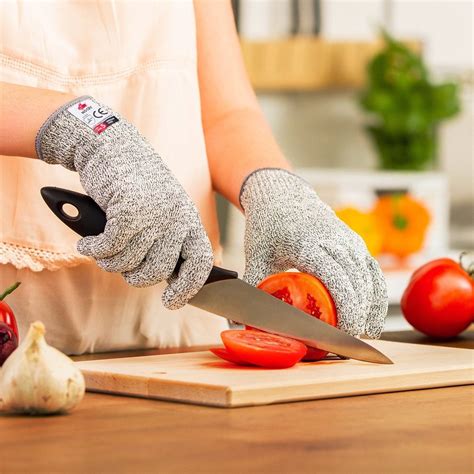 23 Produce Chopping Tips Every Home Chef Needs To Know Kitchen Gloves