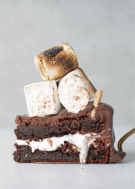 Easy Chocolate Smores Cake