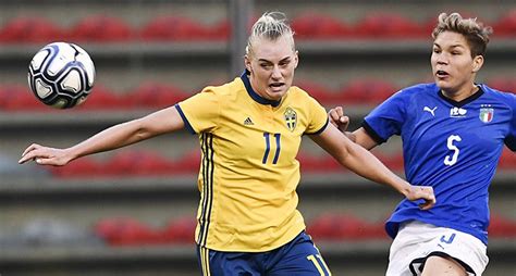 Vivianne miedema, netherlands end italy's storybook world cup run · canada crashes out of world cup amid penalty . 8 Sidor - Blackstenius är tillbaka i Sverige